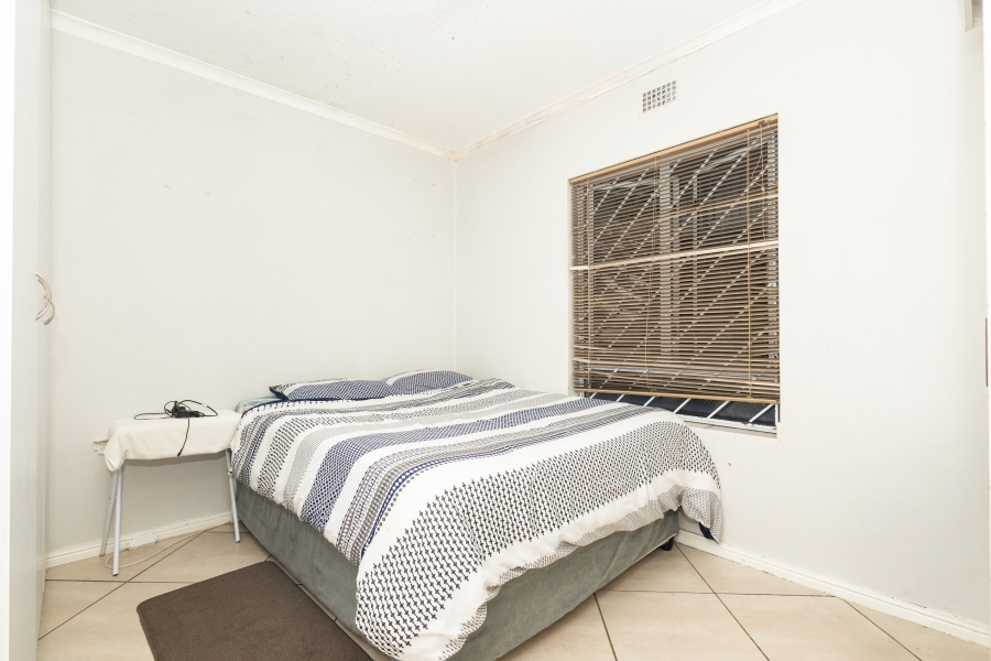 2 Bedroom Property for Sale in Buh Rein Estate Western Cape